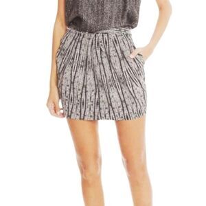 L'AGENCE Mini Skirt Womens Size 2 Stella‎ Bubble Gray/Black Zip Up